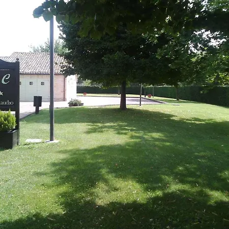 Hotel San Claudio 