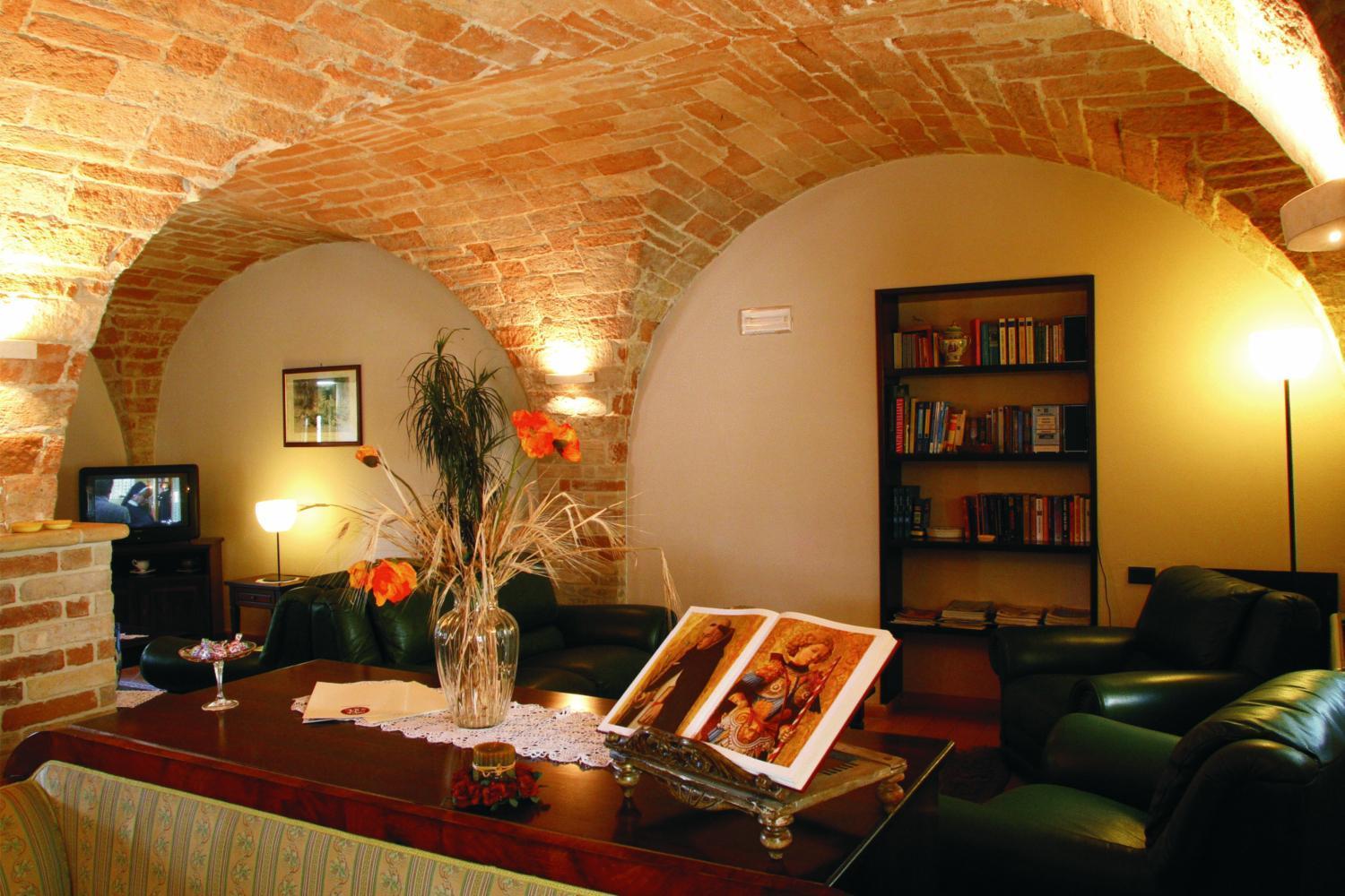 San Claudio Hotel